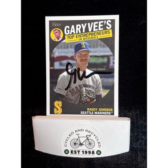 Gary Vaynerchuk Vee Signed 2019 Topps w/ Randy Johnson Auto With Photo Included - Picture 2 of 5